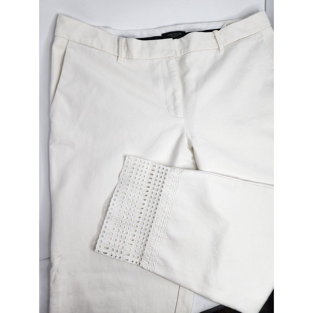 Ann‎ Taylor Curvy White Eyelet Capri Crop Pants Size 14
